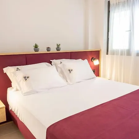 Appartement The Red Bee Nikiana